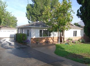 10927 Woodward Ave, Sunland, CA 91040