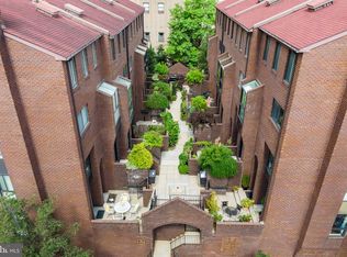 2201 Arch St #110, Philadelphia, PA 19103