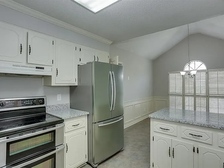 2907 Pointewest Dr — Photo 19