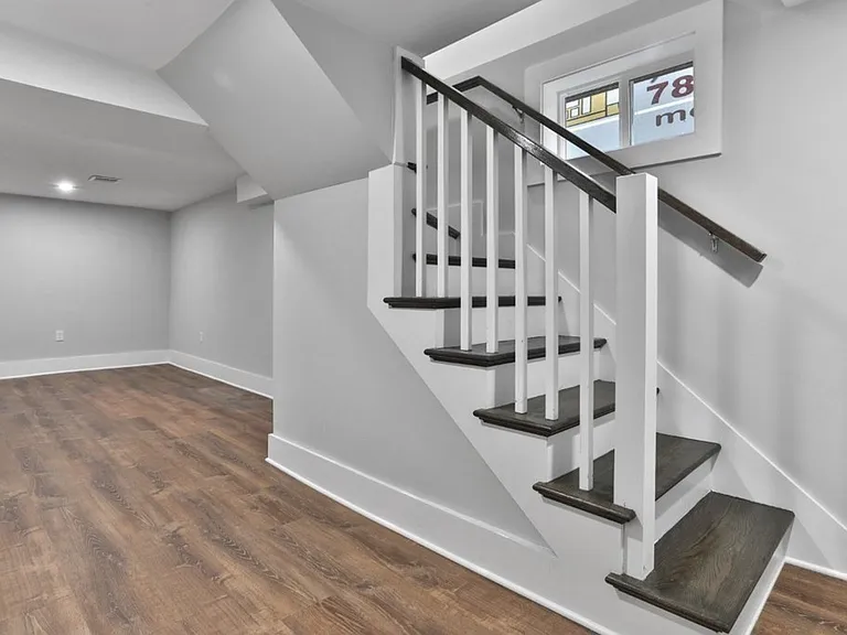 10 Grant St #1 — Photo 19