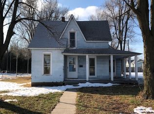 1340 S Walnut St, McPherson, KS 67460