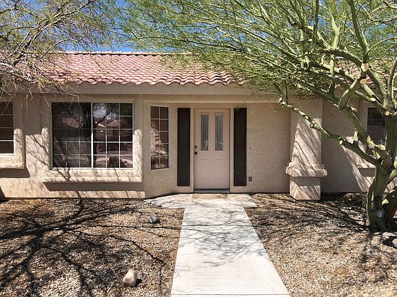 3rd image of 3461 El Toro Dr