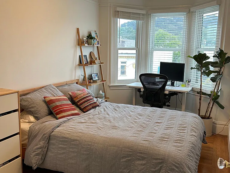 1678 Grove St #5 — Photo 7