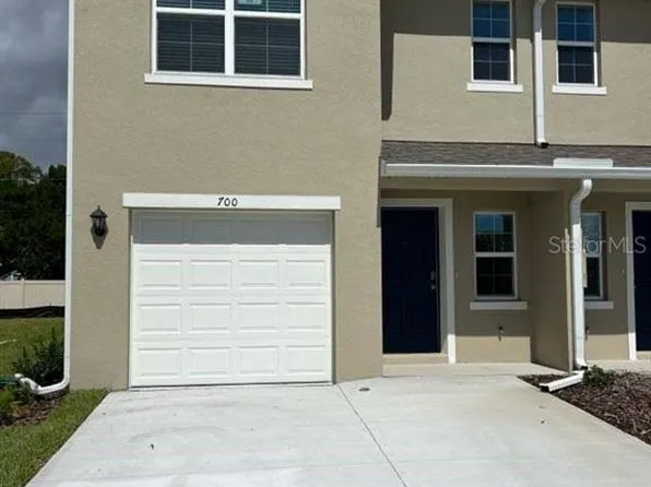 700 Moscato Dr, Holly Hill, FL 32117