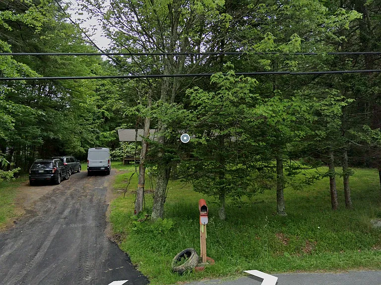 305 Cold Spring Rd — Photo 11
