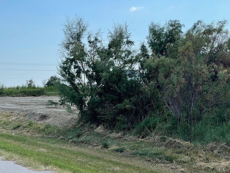 4 Joy St Gilchrist TX 77617 Apartments for Rent Zillow