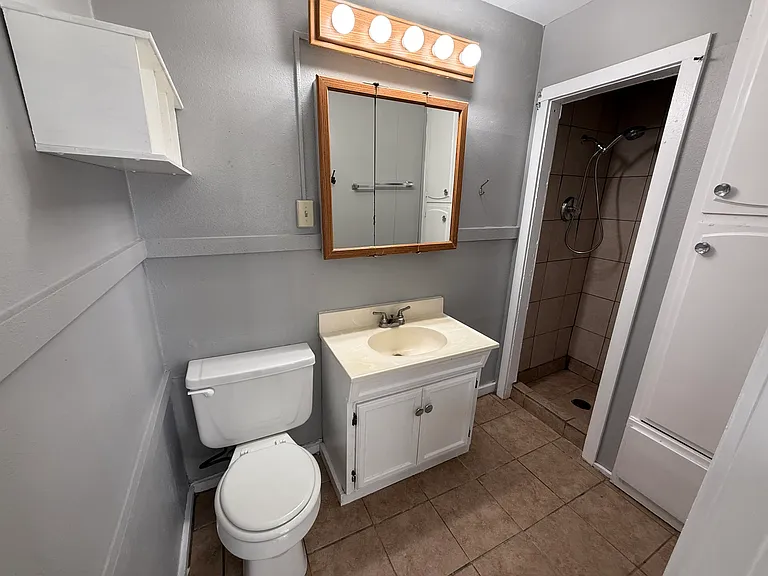759 W Church Ave #759 — Photo 9