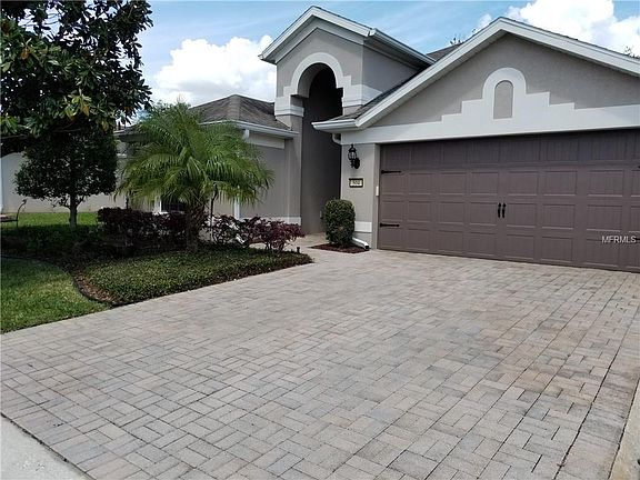 2nd image of 504 Arena Dr