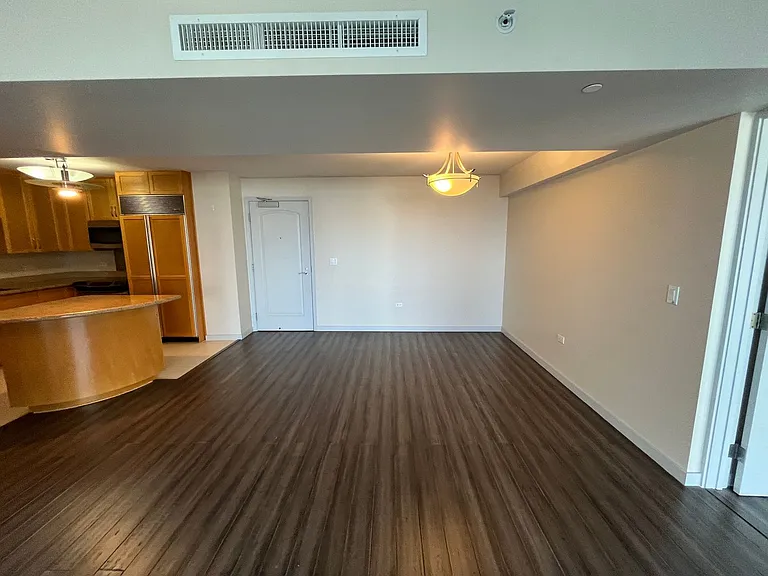 1296 Kapiolani Blvd #2004E — Photo 8