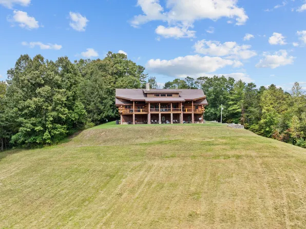4769 Jones Cove Rd, Cosby, TN 37722