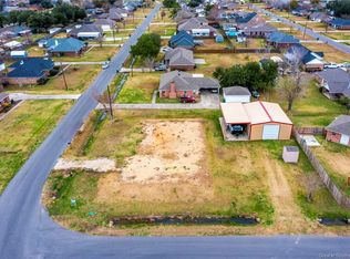 6733 Bonne Meadow Ln, Lake Charles, LA 70605