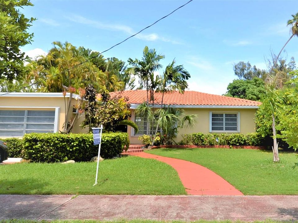 1st image of 475 S Shore Dr #475