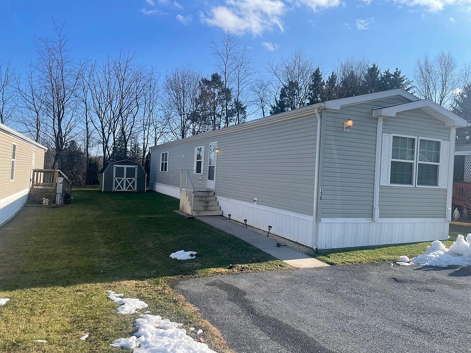 Exterior Image-0-CHAMPION Highland Estates