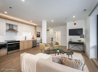 4713 N Clark St #201, Chicago, IL 60640