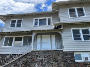 2266 Makanani Dr, Honolulu, HI 96817