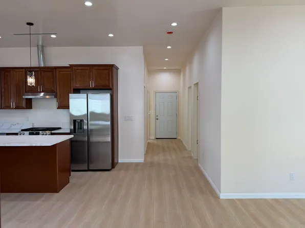 3765 Globe Ave, Los Angeles, CA 90066