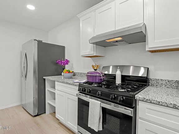 5th image of 9316 San Lorenzo Ave Unit A