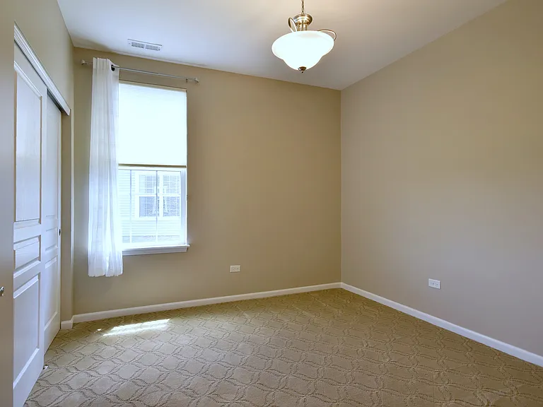821 Voyage Way — Photo 27