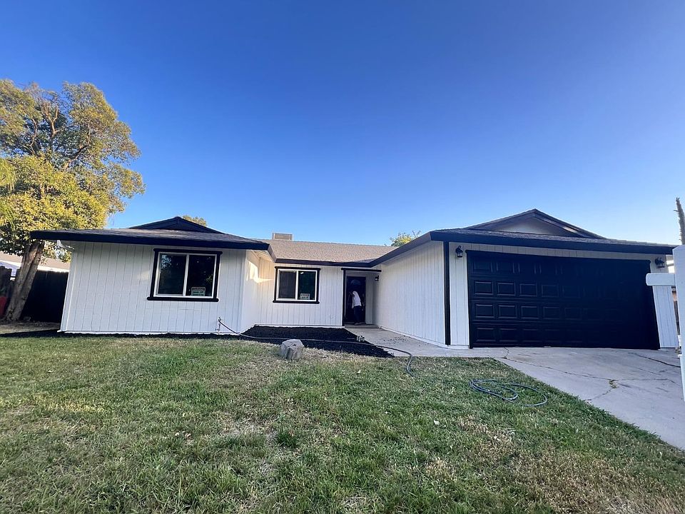 1st image of 1572 Sacramento Dr