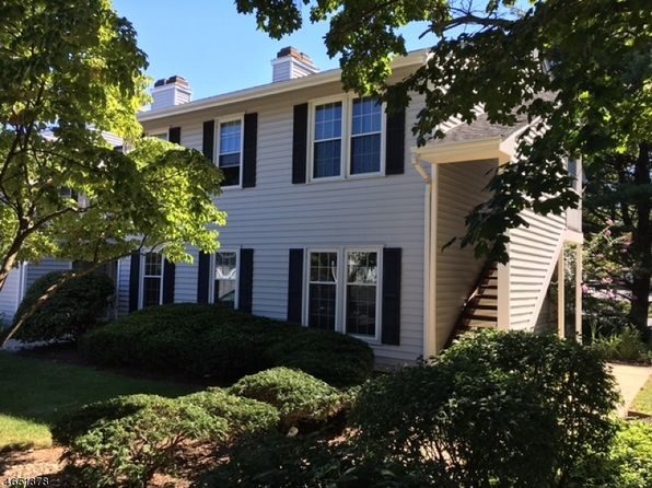 87 Junco Ct