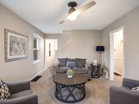 5th image of 2171 Hollywood Pl