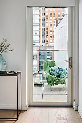 Rented by MOTION New York | media 14