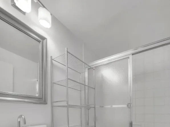 150 West 51st Street image 10 of 16