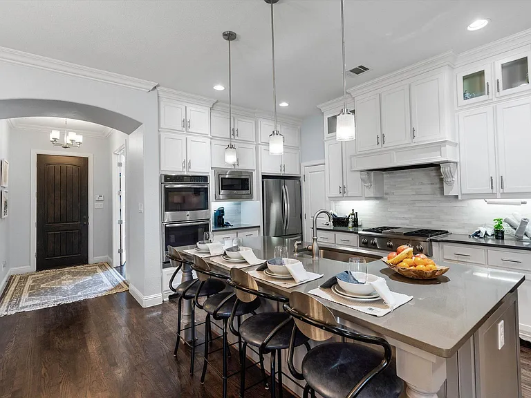 408 Montpelier Dr — Photo 29