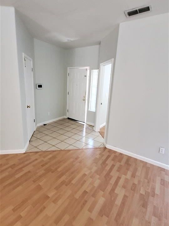2nd image of 1152 Shadowcliff Way