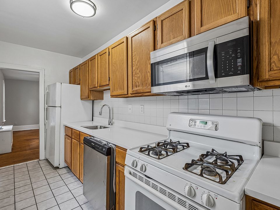 1st image of 4135 Ridge Ave #2C