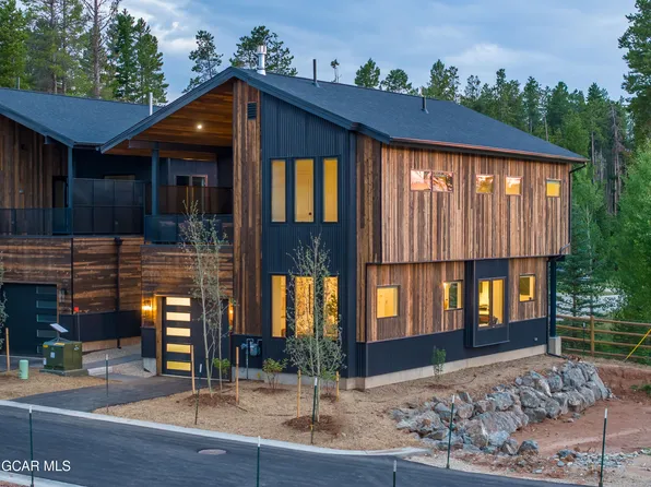 1068 GCR 8, Fraser, CO 80442