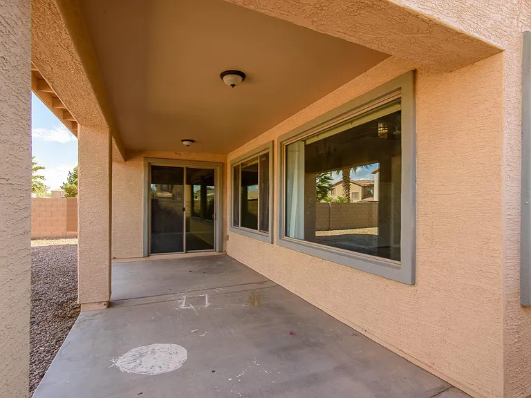 21357 N Liles Ln — Photo 9