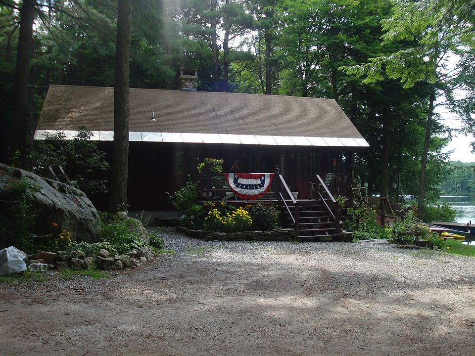 2nd image of 49 McFarland Rd
