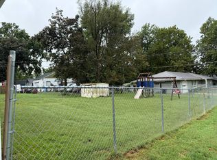 107 N West St, Mount Ayr, IA 50854