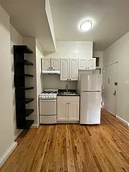 Rented by Peter R. Hungerford, LREB