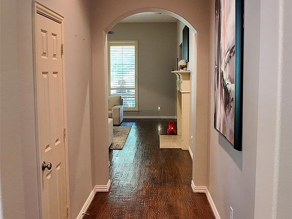 3rd image of 1109 Well Meadow Ln