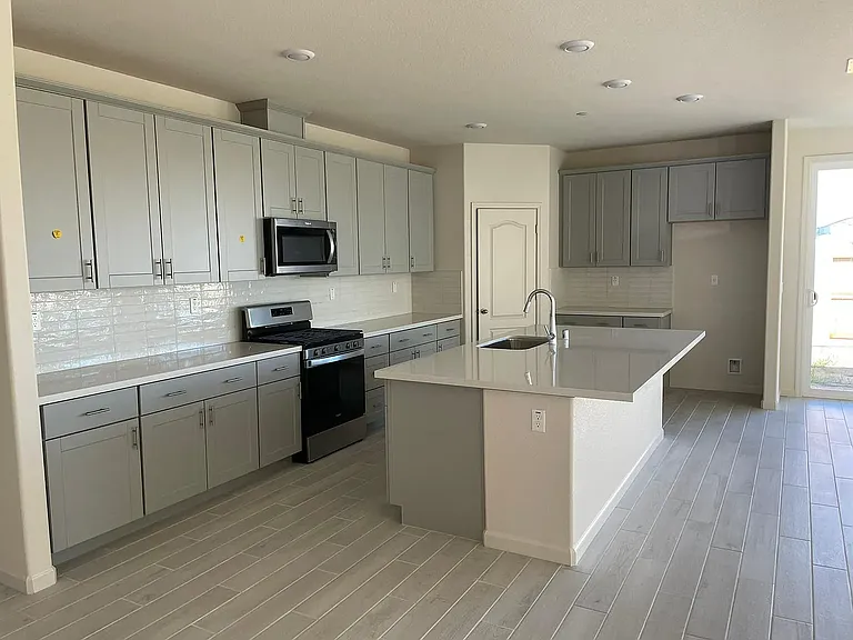 1848 Tule Ave — Photo 6