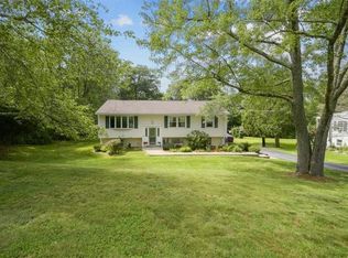 34 Everett Rd, Carmel, NY 10512