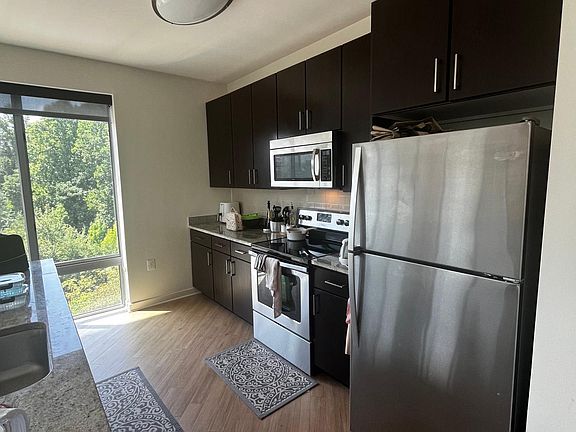 4th image of 8260 Westpark Dr #709