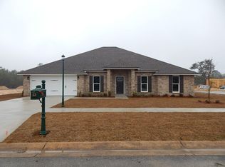 4704 Chanson Xing, Crestview, FL 32539