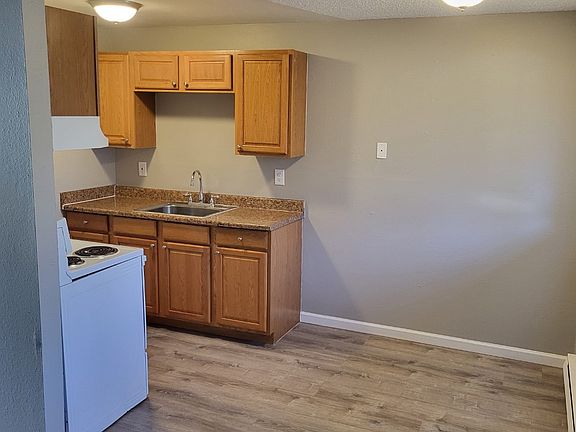 4th image of 9818 Kenwood Dr SW APT 22