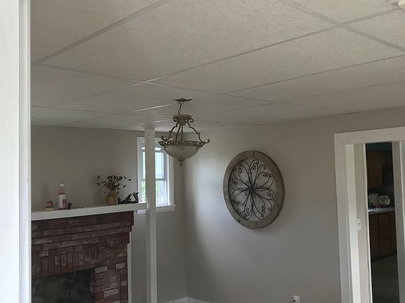 4th image of 8 Highland St