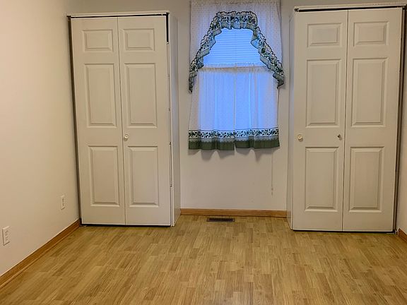 2nd image of 417 E Sciota Ave
