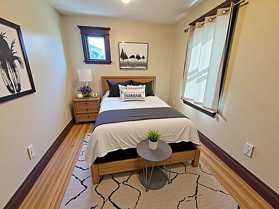5th image of 70 Belview Ave #2
