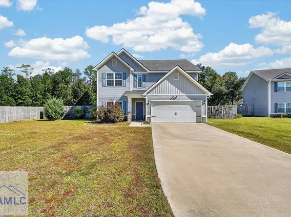 285 Owens St NE, Ludowici, GA 31316