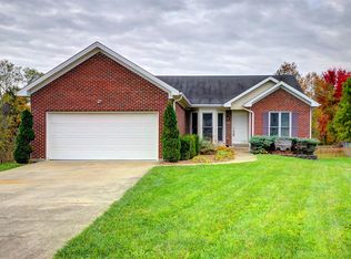 1616 Boxwood Ridge Ct, Simpsonville, KY 40067