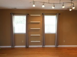 1725 Redbird Cv #A, Saint Louis, MO