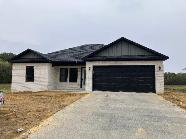 111 E Florida St, Beebe, AR 72012