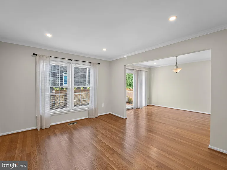 7740 Bristol Square Ct — Photo 7