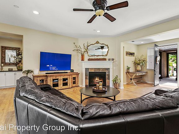 4th image of 145 W Wormwood St
